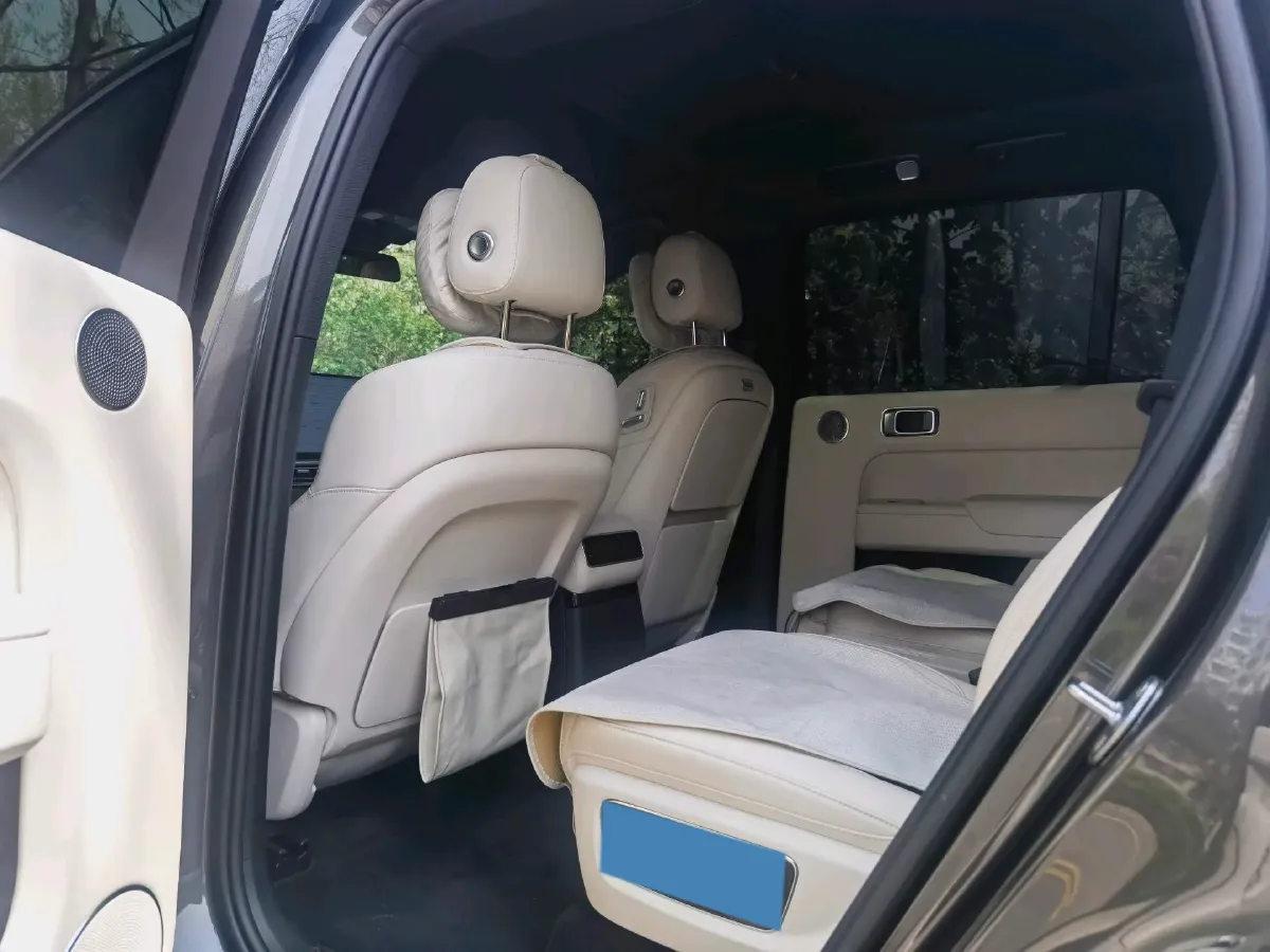 2024 Li L9 Range Extended 154HP REEV 52.3KWH,autocango,china used car exporter,china ev exporter,chinese used car exporter,chinese used ev exporter