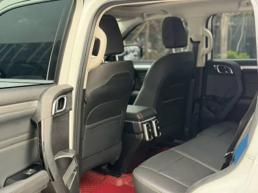 2022 Haval Dargo 2.0T 211HP L4 7DCT,autocango,china used car exporter,china ev exporter,chinese used car exporter,chinese used ev exporter