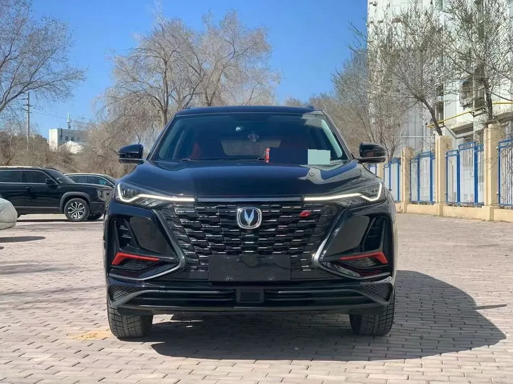 2022 ChangAn CS75 Plus 1.5T 178HP L4 6AT,autocango,china used car exporter,china ev exporter,chinese used car exporter,chinese used ev exporter