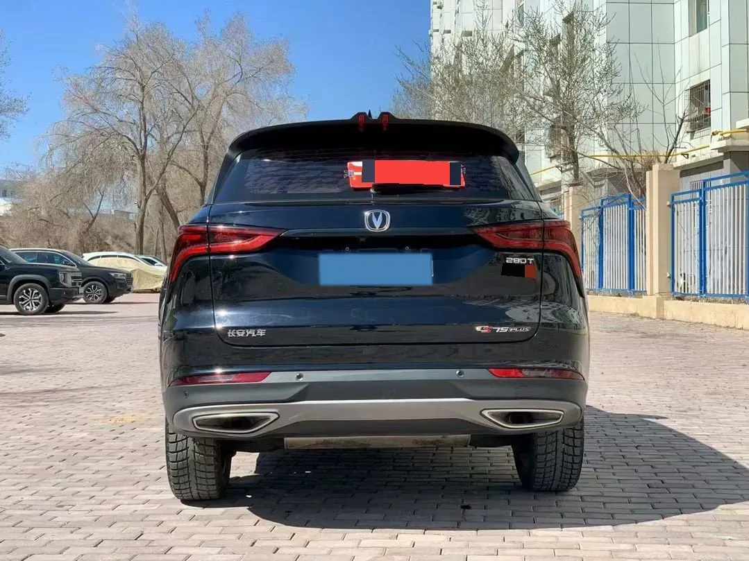 2022 ChangAn CS75 Plus 1.5T 178HP L4 6AT,autocango,china used car exporter,china ev exporter,chinese used car exporter,chinese used ev exporter