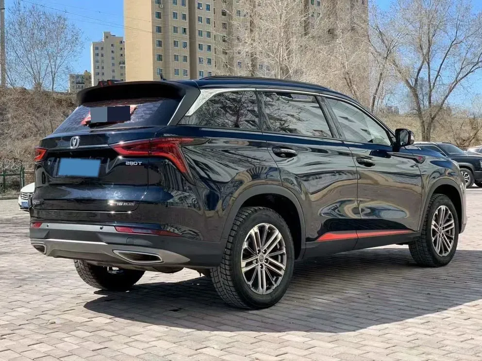 2022 ChangAn CS75 Plus 1.5T 178HP L4 6AT,autocango,china used car exporter,china ev exporter,chinese used car exporter,chinese used ev exporter
