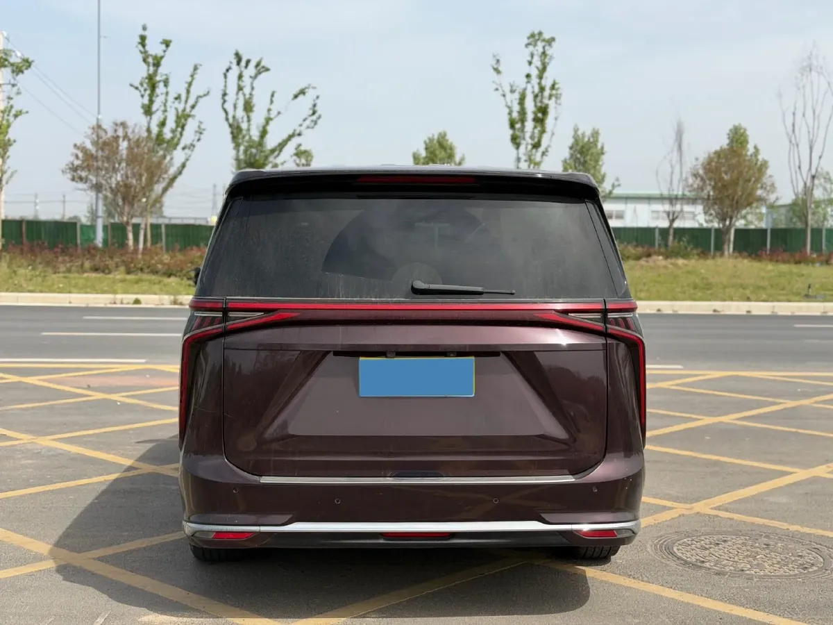 2022 MAXUS G90 2.0T 234HP L4 8AT,autocango,china used car exporter,china ev exporter,chinese used car exporter,chinese used ev exporter