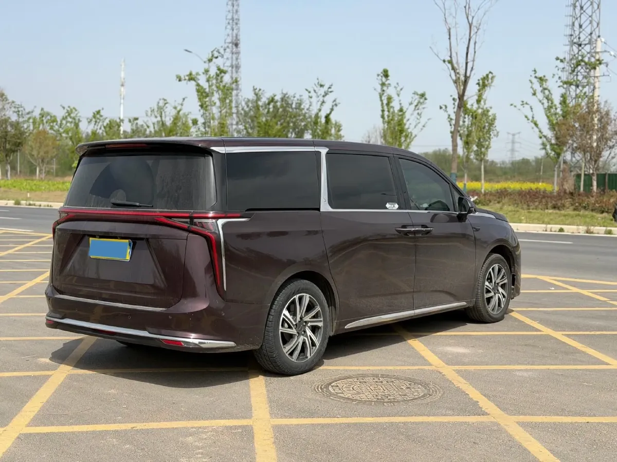 2022 MAXUS G90 2.0T 234HP L4 8AT,autocango,china used car exporter,china ev exporter,chinese used car exporter,chinese used ev exporter