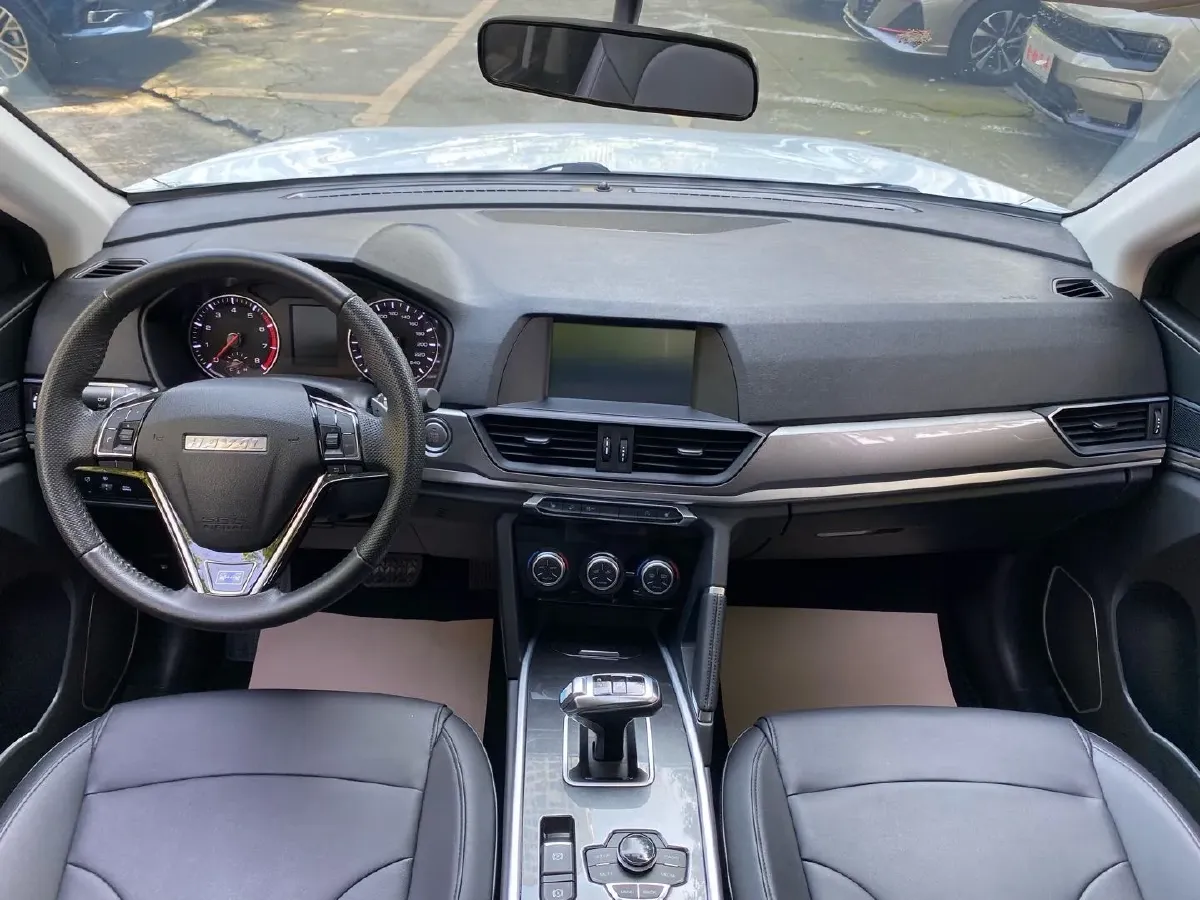 2018 Haval H6 1.5T 150HP L4 7DCT,autocango,china used car exporter,china ev exporter,chinese used car exporter,chinese used ev exporter