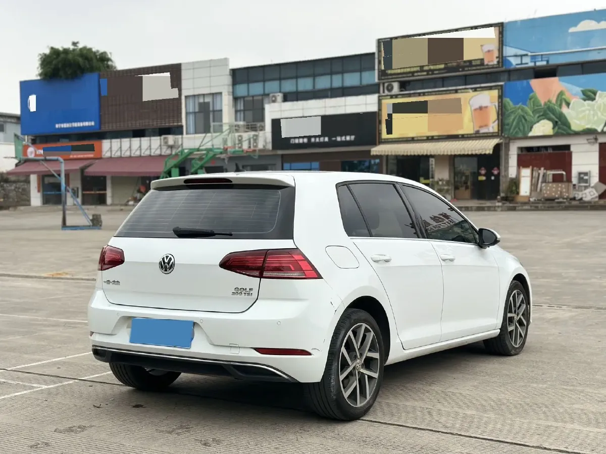 2020 Volkswagen Golf 1.2T 116HP L4 7DCT,autocango,china used car exporter,china ev exporter,chinese used car exporter,chinese used ev exporter
