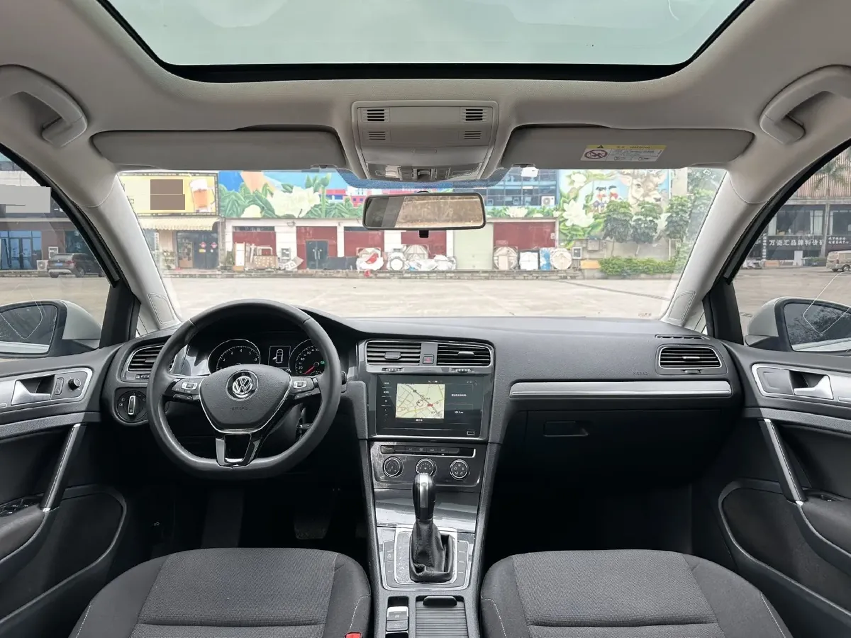 2020 Volkswagen Golf 1.2T 116HP L4 7DCT,autocango,china used car exporter,china ev exporter,chinese used car exporter,chinese used ev exporter