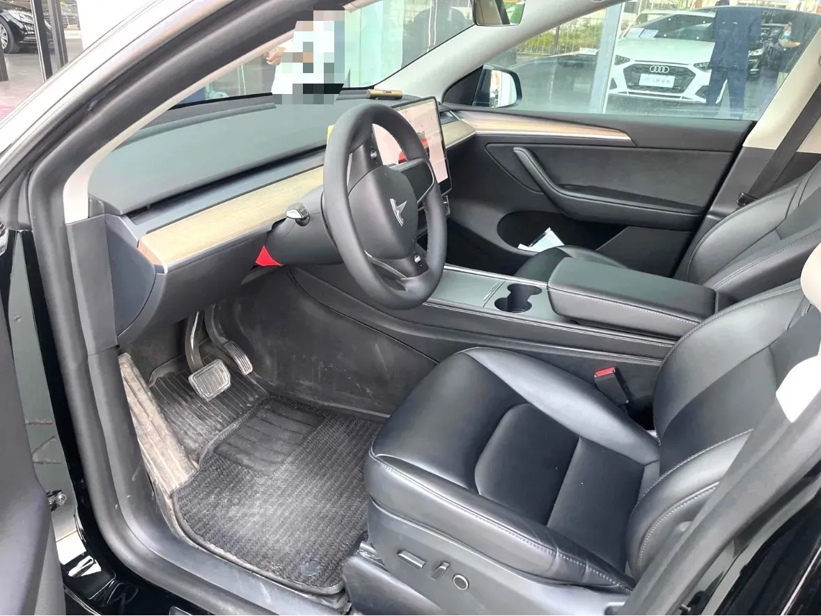 2022 BMW 3 Series 2.0T 184HP L4 8AT,autocango,china used car exporter,china ev exporter,chinese used car exporter,chinese used ev exporter