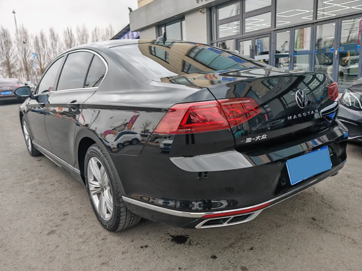 2024 Volkswagen Magotan 1.4T 150HP L4 7DCT,autocango,china used car exporter,china ev exporter,chinese used car exporter,chinese used ev exporter