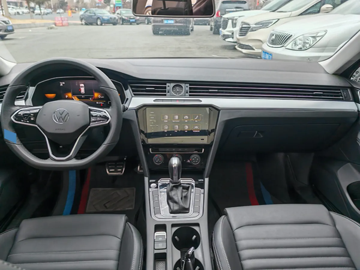 2024 Volkswagen Magotan 1.4T 150HP L4 7DCT,autocango,china used car exporter,china ev exporter,chinese used car exporter,chinese used ev exporter