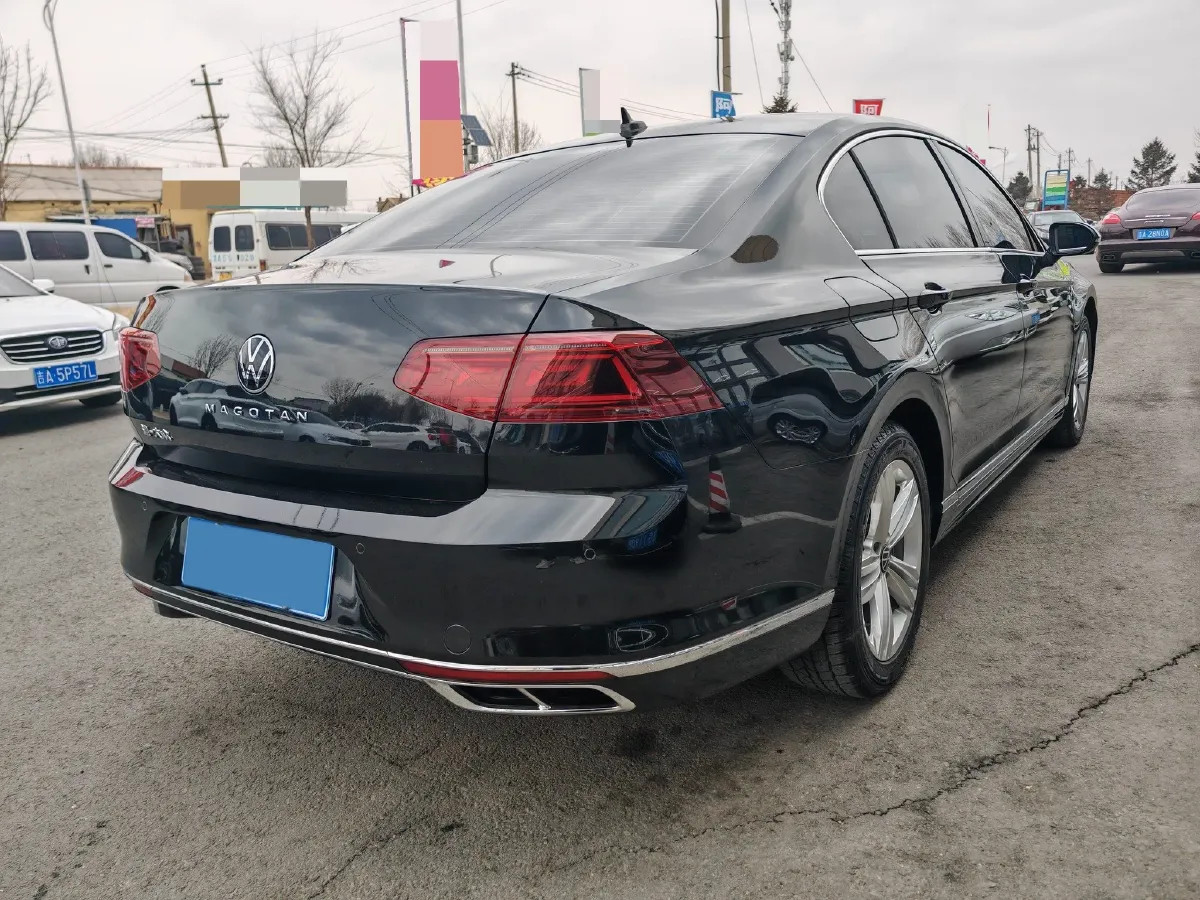 2024 Volkswagen Magotan 1.4T 150HP L4 7DCT,autocango,china used car exporter,china ev exporter,chinese used car exporter,chinese used ev exporter