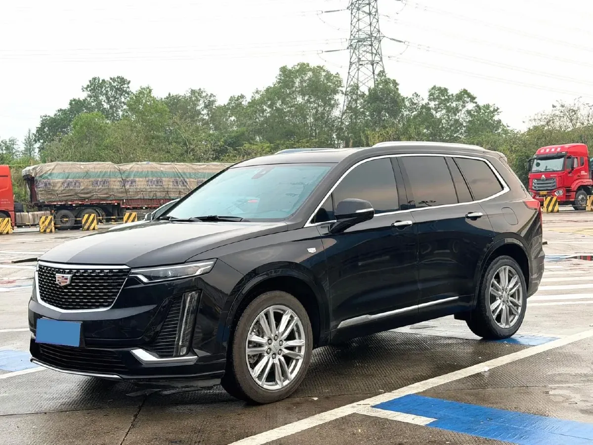 2022 Cadillac XT6 2.0T 237HP L4 9AT,autocango,china used car exporter,china ev exporter,chinese used car exporter,chinese used ev exporter