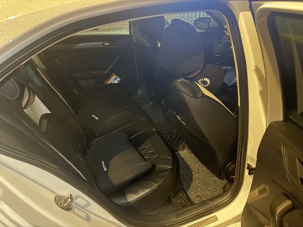 2019 Volkswagen Passat 1.4T 150HP L4 7DCT,autocango,china used car exporter,china ev exporter,chinese used car exporter,chinese used ev exporter