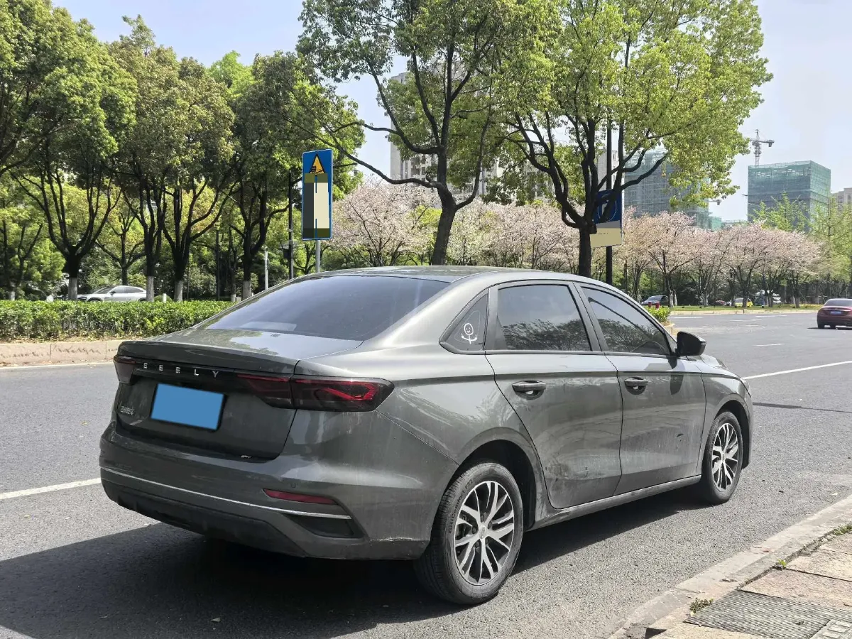 2023 Geely Emgrand 1.5L 127HP L4 CVT,autocango,china used car exporter,china ev exporter,chinese used car exporter,chinese used ev exporter