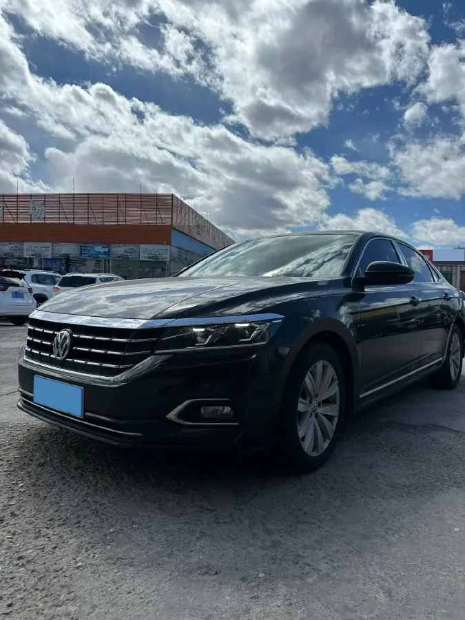 2019 Skoda Kodiak 2.0T 186HP L4 7DCT,autocango,china used car exporter,china ev exporter,chinese used car exporter,chinese used ev exporter