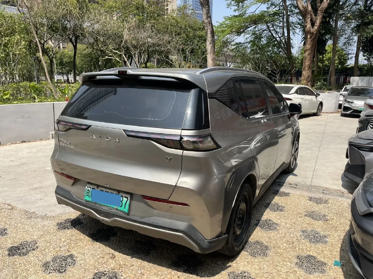 2022 Geely Okavango 1.8T 184HP L4 7DCT,autocango,china used car exporter,china ev exporter,chinese used car exporter,chinese used ev exporter