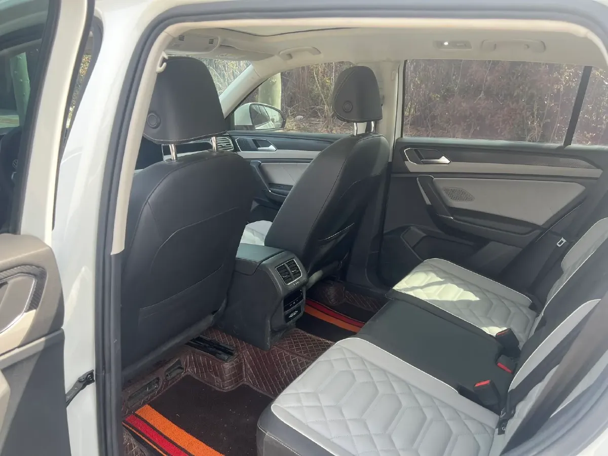 2023 Volkswagen Tayron 2.0T 186HP L4 7DCT,autocango,china used car exporter,china ev exporter,chinese used car exporter,chinese used ev exporter