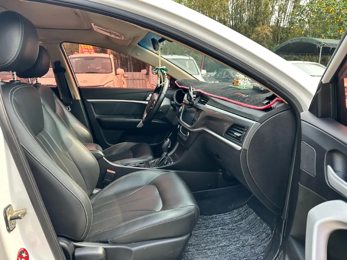 2017 Geely Emgrand 1.5L 109HP L4 CVT,autocango,china used car exporter,china ev exporter,chinese used car exporter,chinese used ev exporter