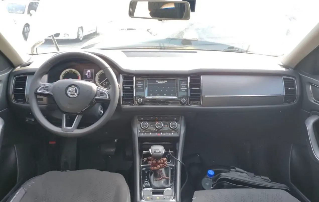 2017 Skoda Kodiak 1.8T 180HP L4 7DCT,autocango,china used car exporter,china ev exporter,chinese used car exporter,chinese used ev exporter