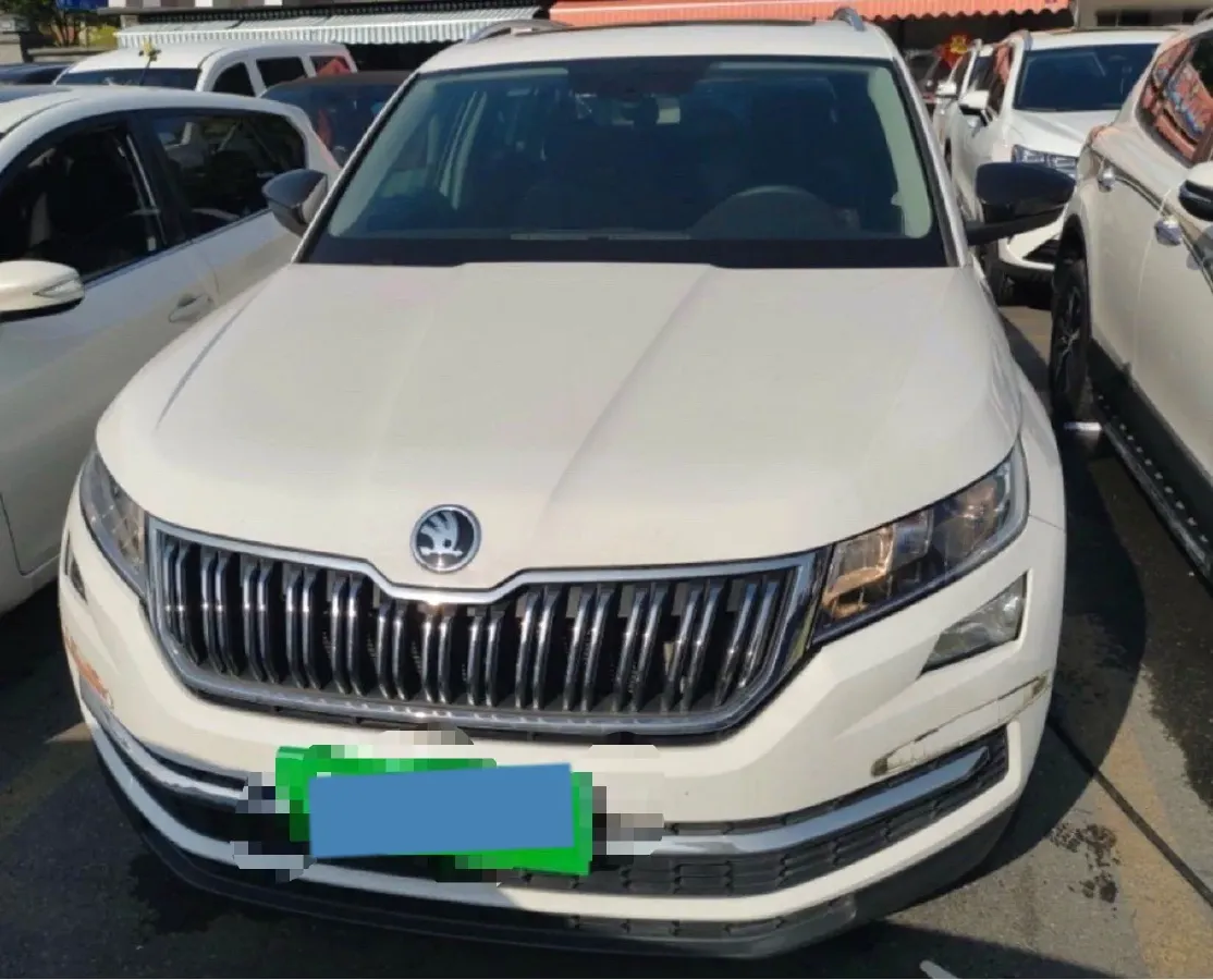 2017 Skoda Kodiak 1.8T 180HP L4 7DCT,autocango,china used car exporter,china ev exporter,chinese used car exporter,chinese used ev exporter
