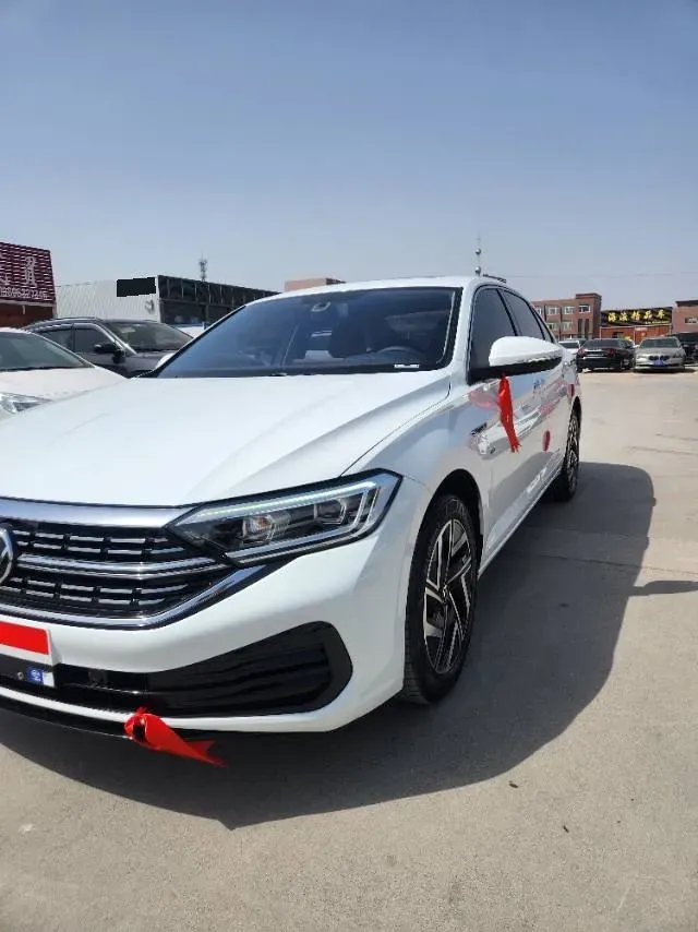 2023 Volkswagen Sagitar 1.4T 150HP L4 7DCT,autocango,china used car exporter,china ev exporter,chinese used car exporter,chinese used ev exporter