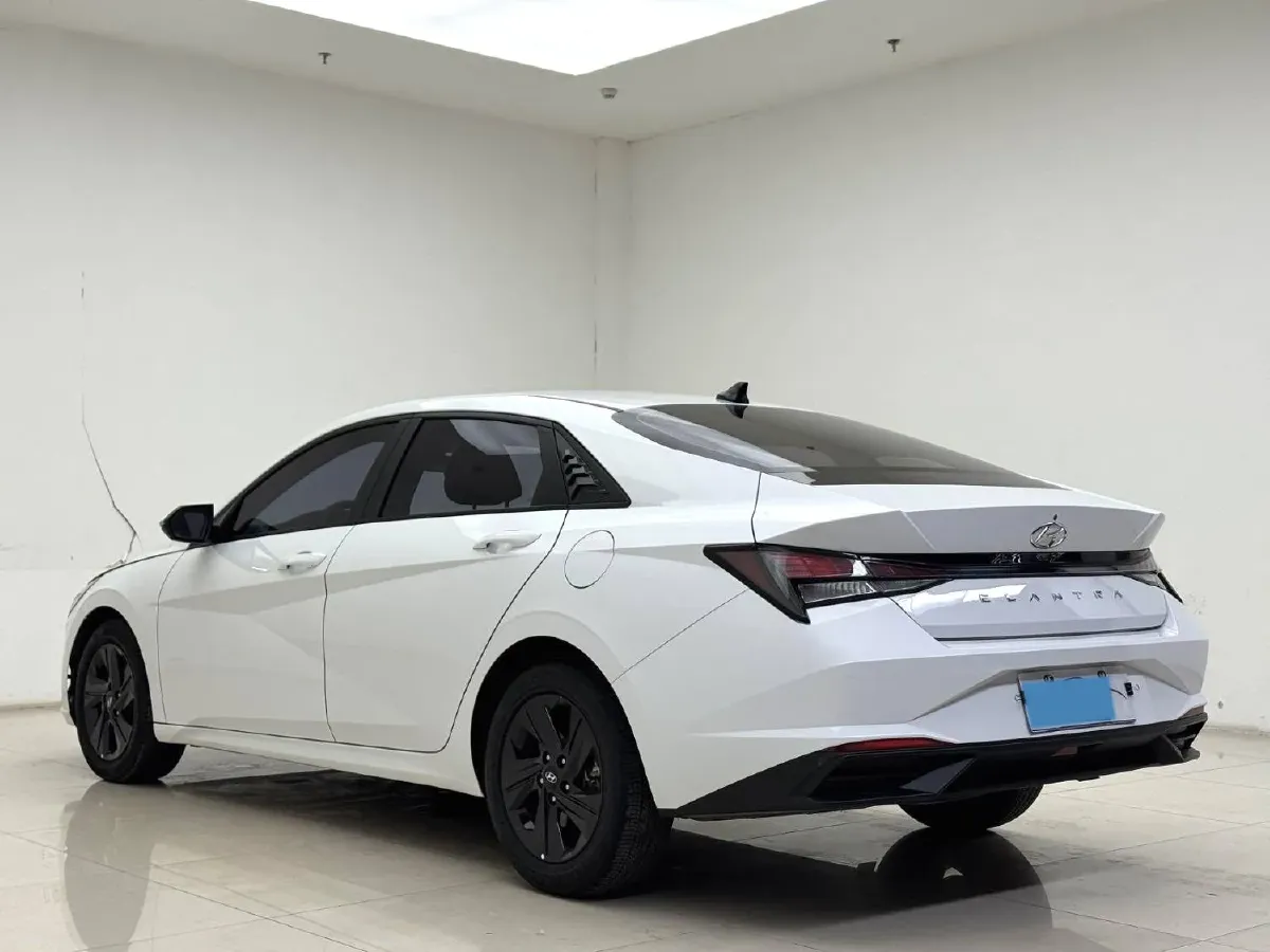 2022 Hyundai Elantra 1.5L 115HP L4 CVT,autocango,china used car exporter,china ev exporter,chinese used car exporter,chinese used ev exporter