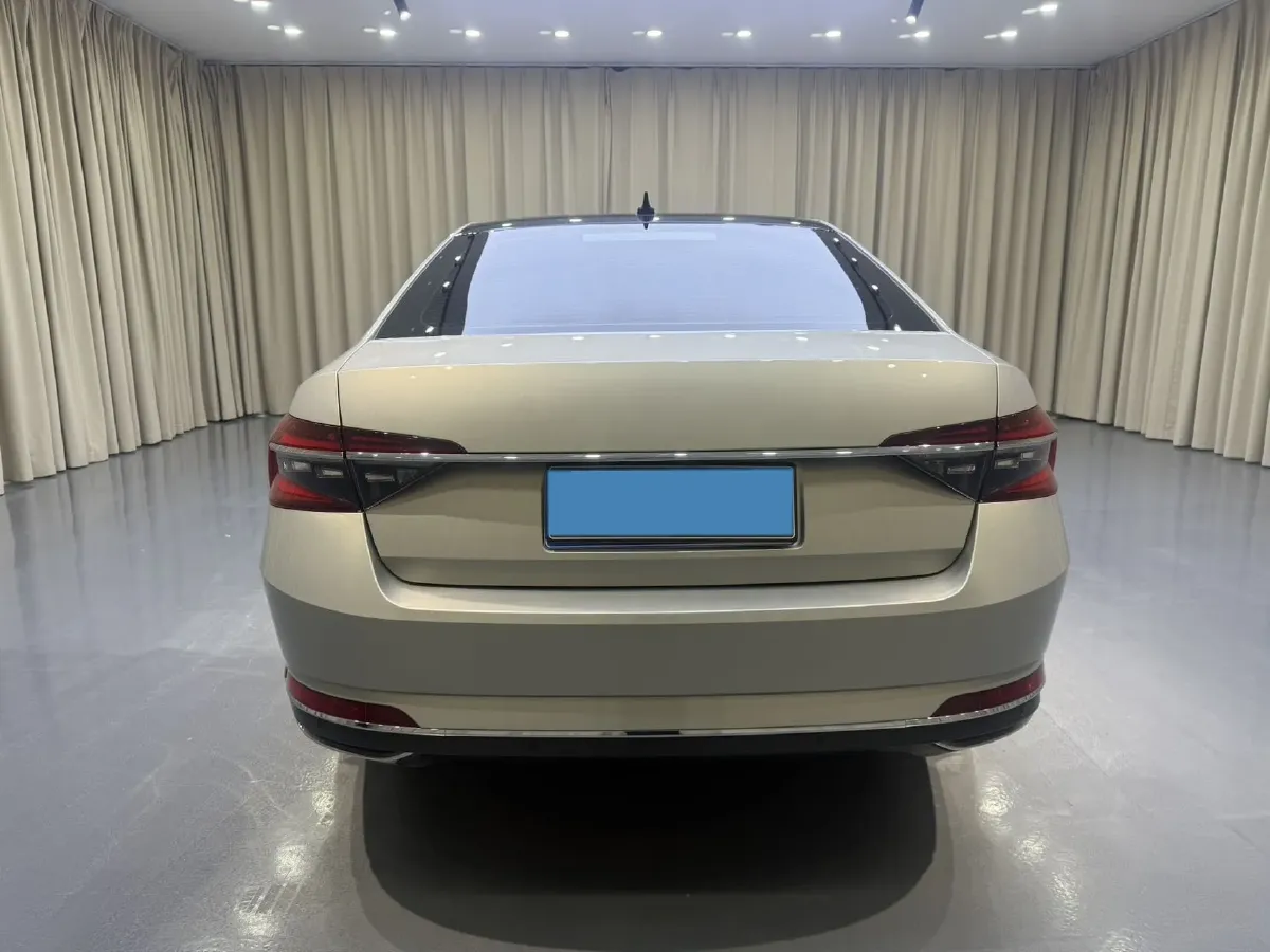 2023 Skoda Superb 1.4T 150HP L4 7DCT,autocango,china used car exporter,china ev exporter,chinese used car exporter,chinese used ev exporter