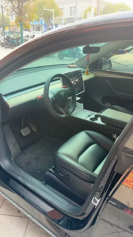 2022 Tesla Model Y BEV 60KWH,autocango,china used car exporter,china ev exporter,chinese used car exporter,chinese used ev exporter