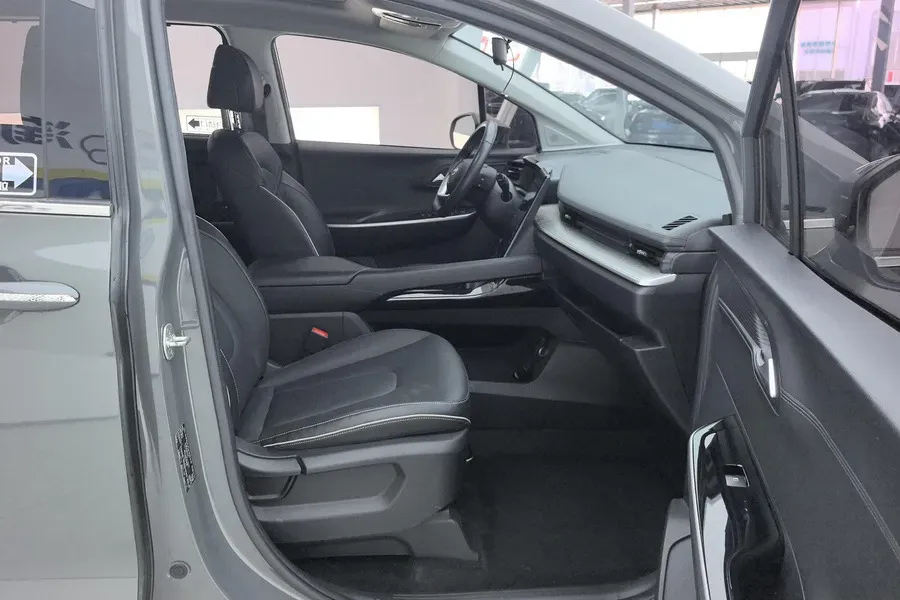 2021 Hyundai Custo 1.5T 170HP L4 8AT,autocango,china used car exporter,china ev exporter,chinese used car exporter,chinese used ev exporter