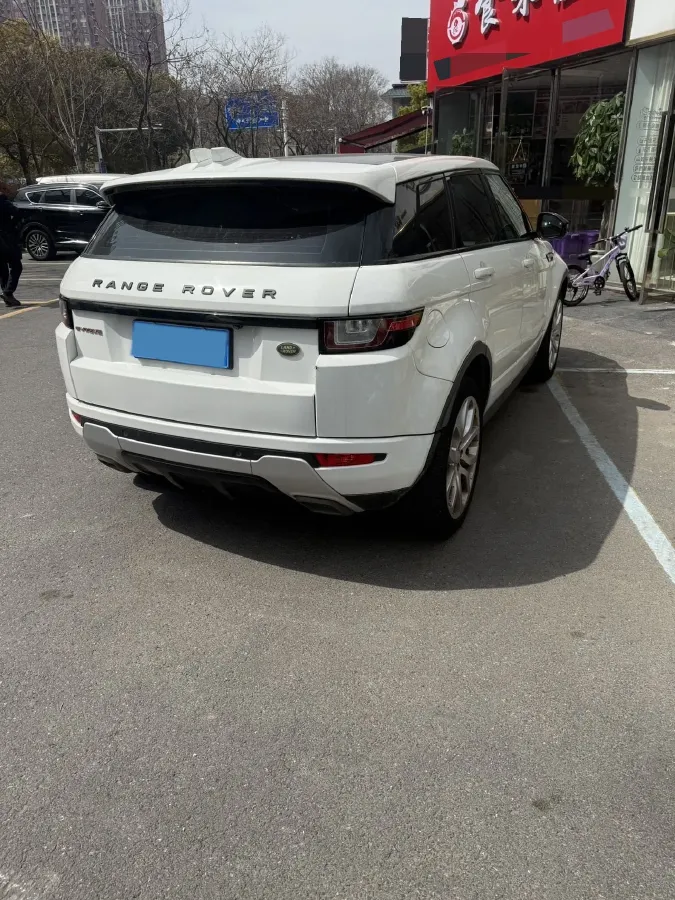 2018 Jaguar F-PACE 2.0T 250HP L4 8AT,autocango,china used car exporter,china ev exporter,chinese used car exporter,chinese used ev exporter