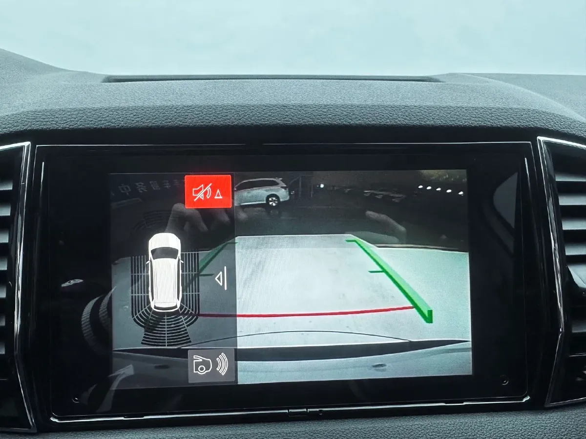 2021 Skoda Karoq 1.4T 150HP L4 7DCT,autocango,china used car exporter,china ev exporter,chinese used car exporter,chinese used ev exporter