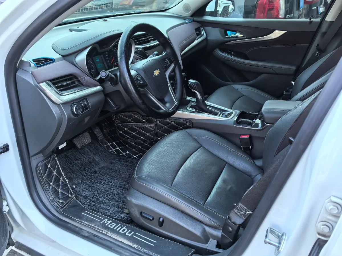 2018 Chevrolet Malibu 1.5T 170HP L4 6AT,autocango,china used car exporter,china ev exporter,chinese used car exporter,chinese used ev exporter