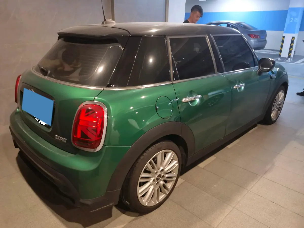 2022 MINI MINI 1.5T 136HP L3 7DCT,autocango,china used car exporter,china ev exporter,chinese used car exporter,chinese used ev exporter