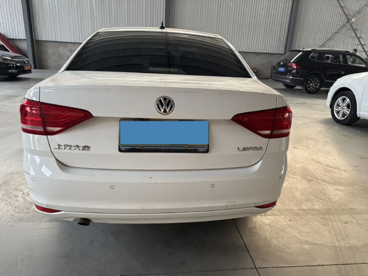2018 Skoda Karoq 1.4T 150HP L4 7DCT,autocango,china used car exporter,china ev exporter,chinese used car exporter,chinese used ev exporter