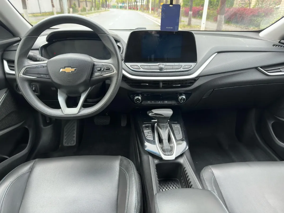 2020 Chevrolet Menlo BEV 52.5KWH,autocango,china used car exporter,china ev exporter,chinese used car exporter,chinese used ev exporter