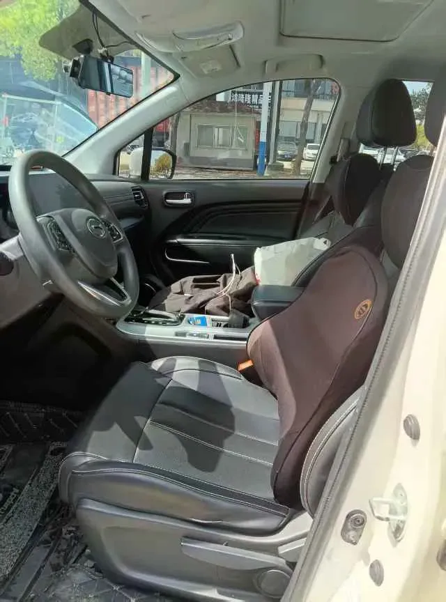 2021 GAC Trumpchi GS3 1.5T 169HP L4 6AT,autocango,china used car exporter,china ev exporter,chinese used car exporter,chinese used ev exporter