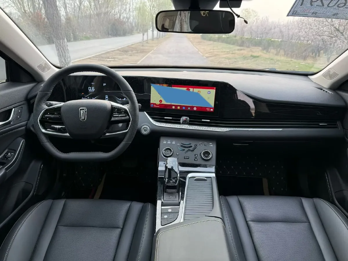 2023 Bestune B70 1.5T 169HP L4 7DCT,autocango,china used car exporter,china ev exporter,chinese used car exporter,chinese used ev exporter