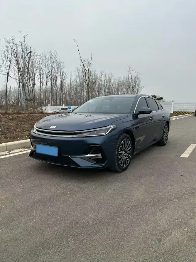 2025 Geely Galaxy A7 1.5L 112HP L4 1DHT PHEV,autocango,china used car exporter,china ev exporter,chinese used car exporter,chinese used ev exporter