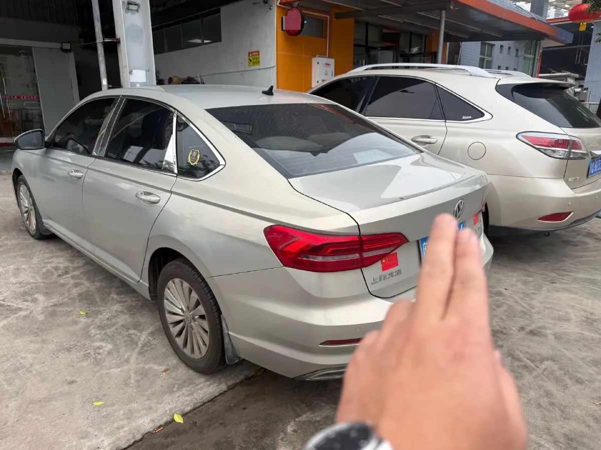 2019 Volkswagen Lavida 1.2T 116HP L4 7DCT,autocango,china used car exporter,china ev exporter,chinese used car exporter,chinese used ev exporter