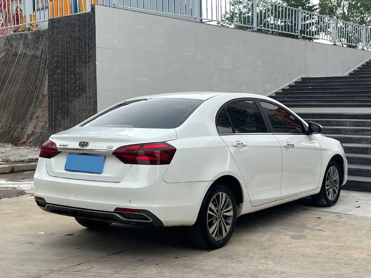 2018 Geely Emgrand 1.5L 109HP L4 CVT,autocango,china used car exporter,china ev exporter,chinese used car exporter,chinese used ev exporter