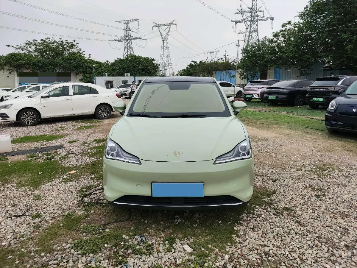 2022 ChangAn Oshan X7 Plus 1.5T 188HP L4 7DCT,autocango,china used car exporter,china ev exporter,chinese used car exporter,chinese used ev exporter