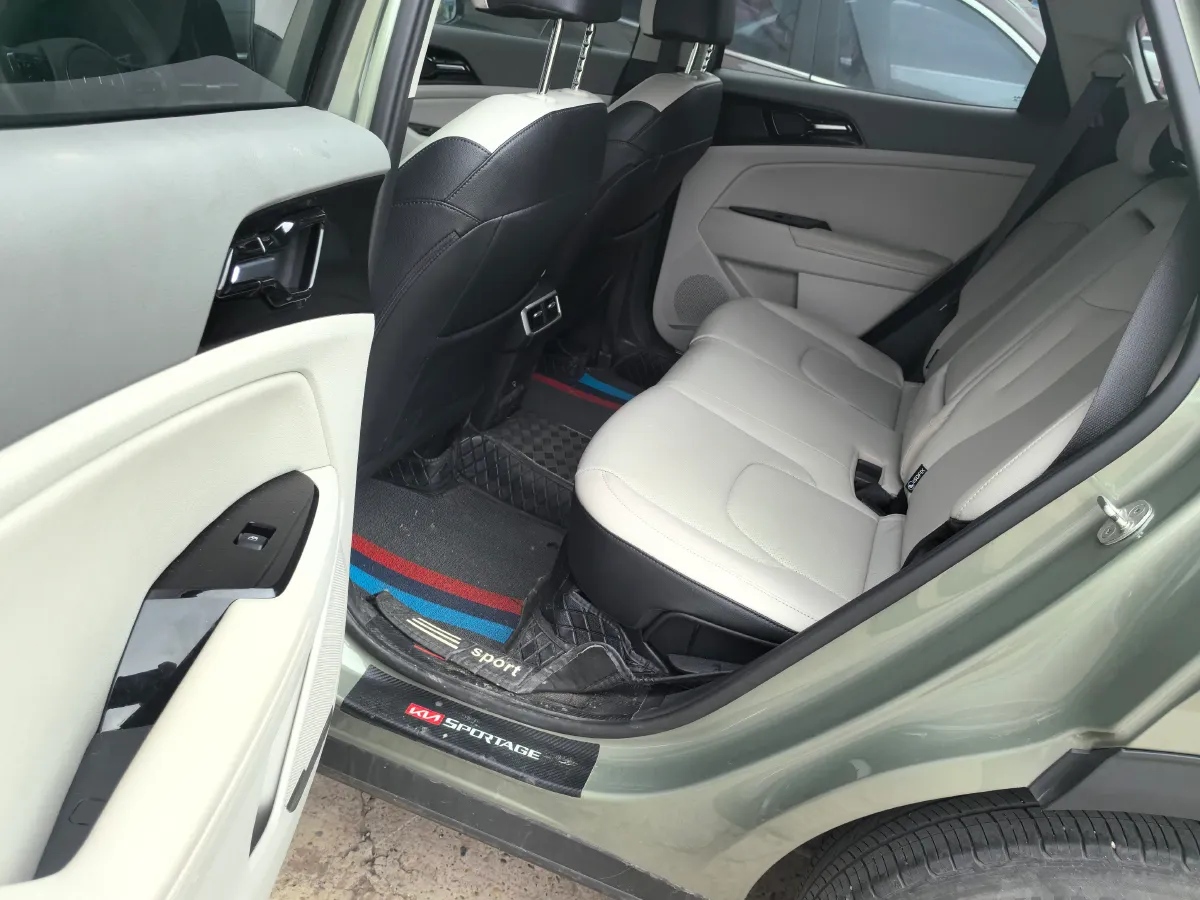 2023 Kia Sportage 1.5T 200HP L4 8AT,autocango,china used car exporter,china ev exporter,chinese used car exporter,chinese used ev exporter