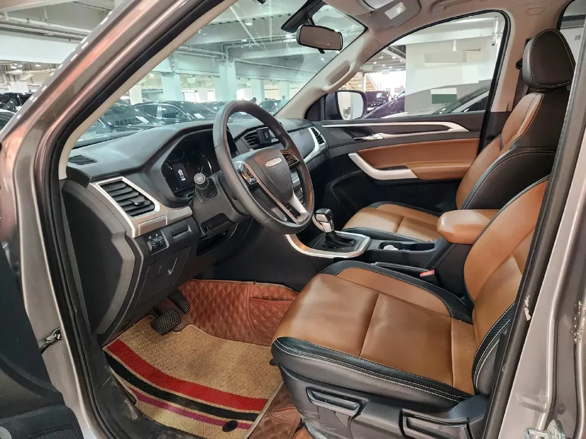 2022 MAXUS T70 2.0T 163HP L4 6AT,autocango,china used car exporter,china ev exporter,chinese used car exporter,chinese used ev exporter