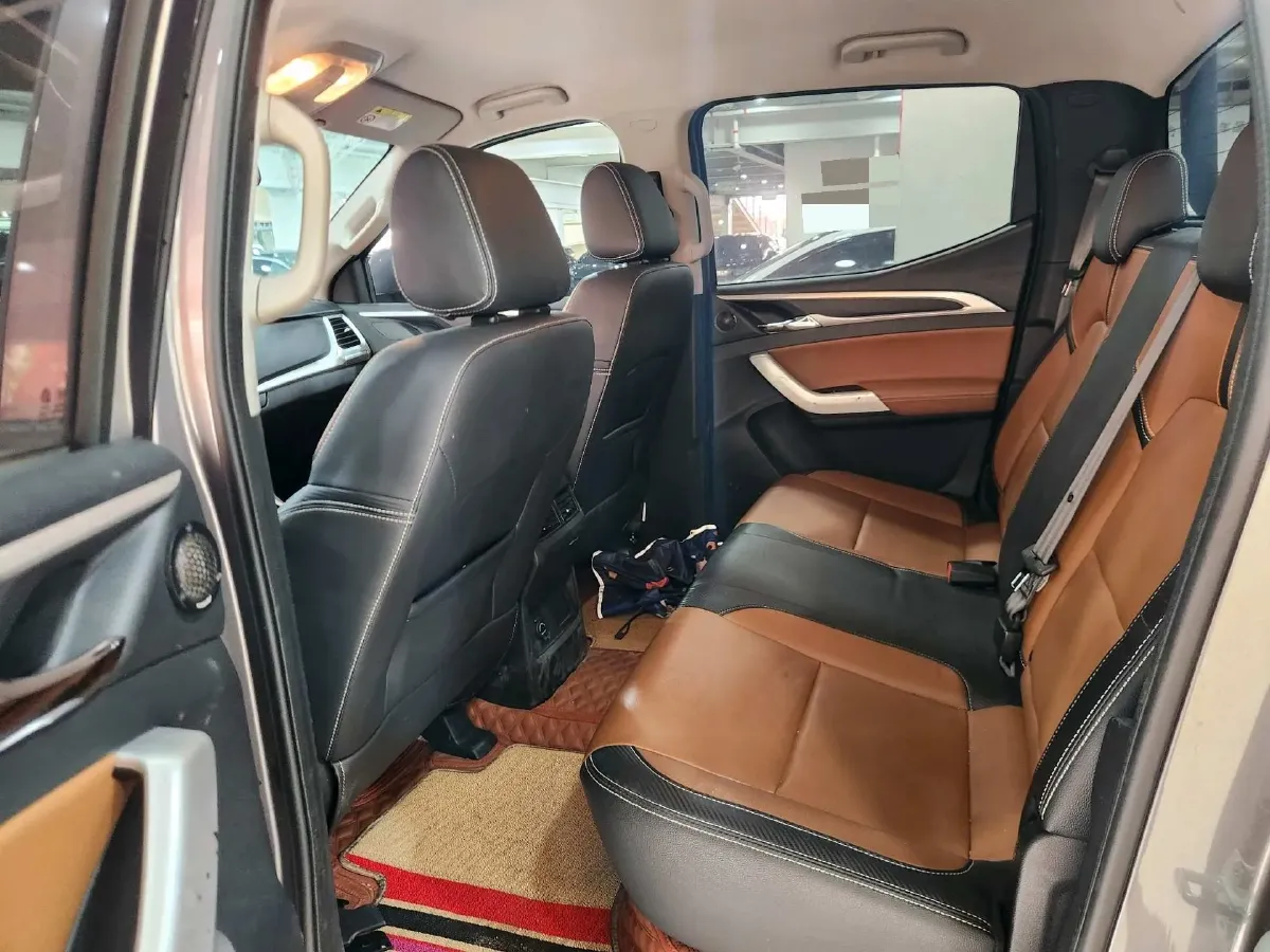 2022 MAXUS T70 2.0T 163HP L4 6AT,autocango,china used car exporter,china ev exporter,chinese used car exporter,chinese used ev exporter