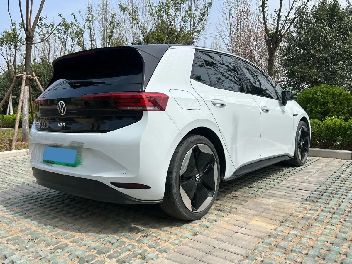 2023 Volkswagen Golf 1.4T 150HP L4 7DCT,autocango,china used car exporter,china ev exporter,chinese used car exporter,chinese used ev exporter