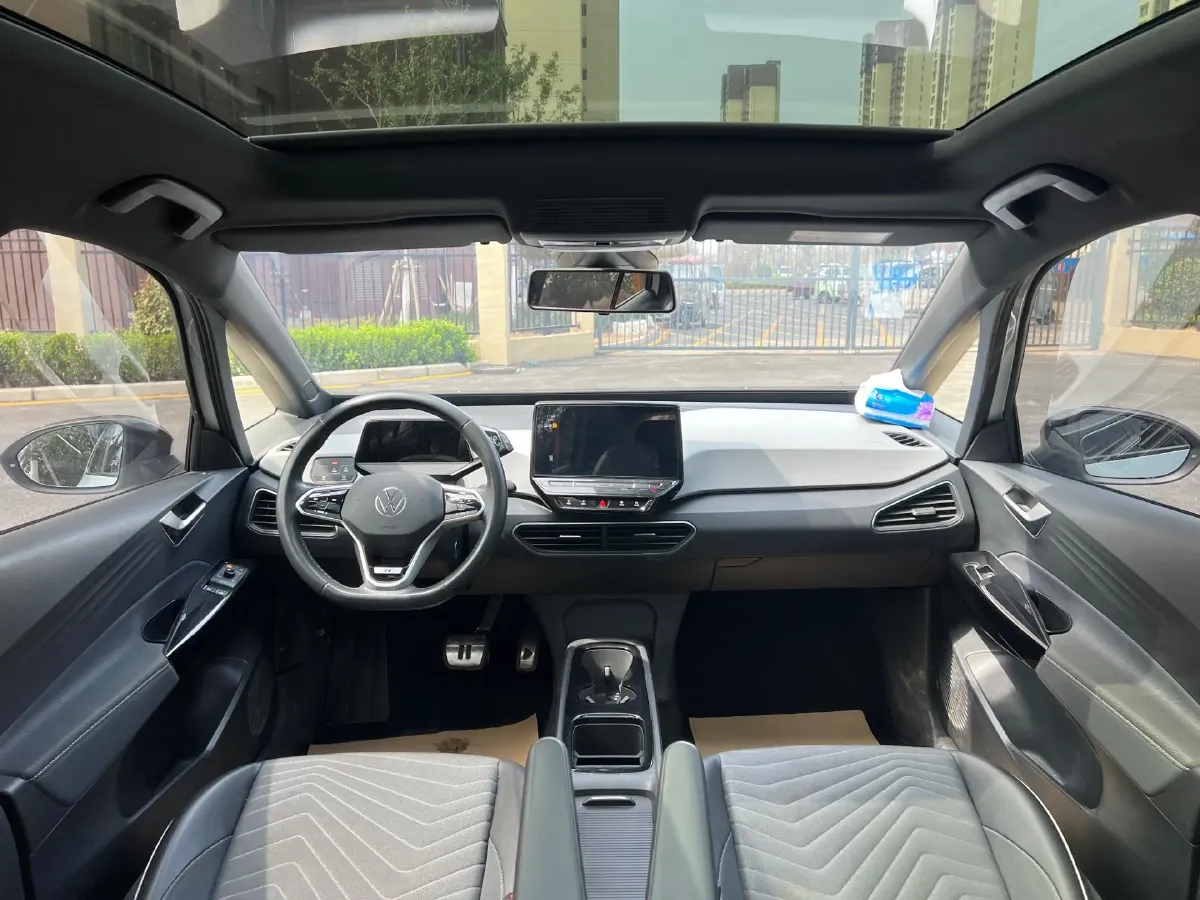 2023 Volkswagen Golf 1.4T 150HP L4 7DCT,autocango,china used car exporter,china ev exporter,chinese used car exporter,chinese used ev exporter