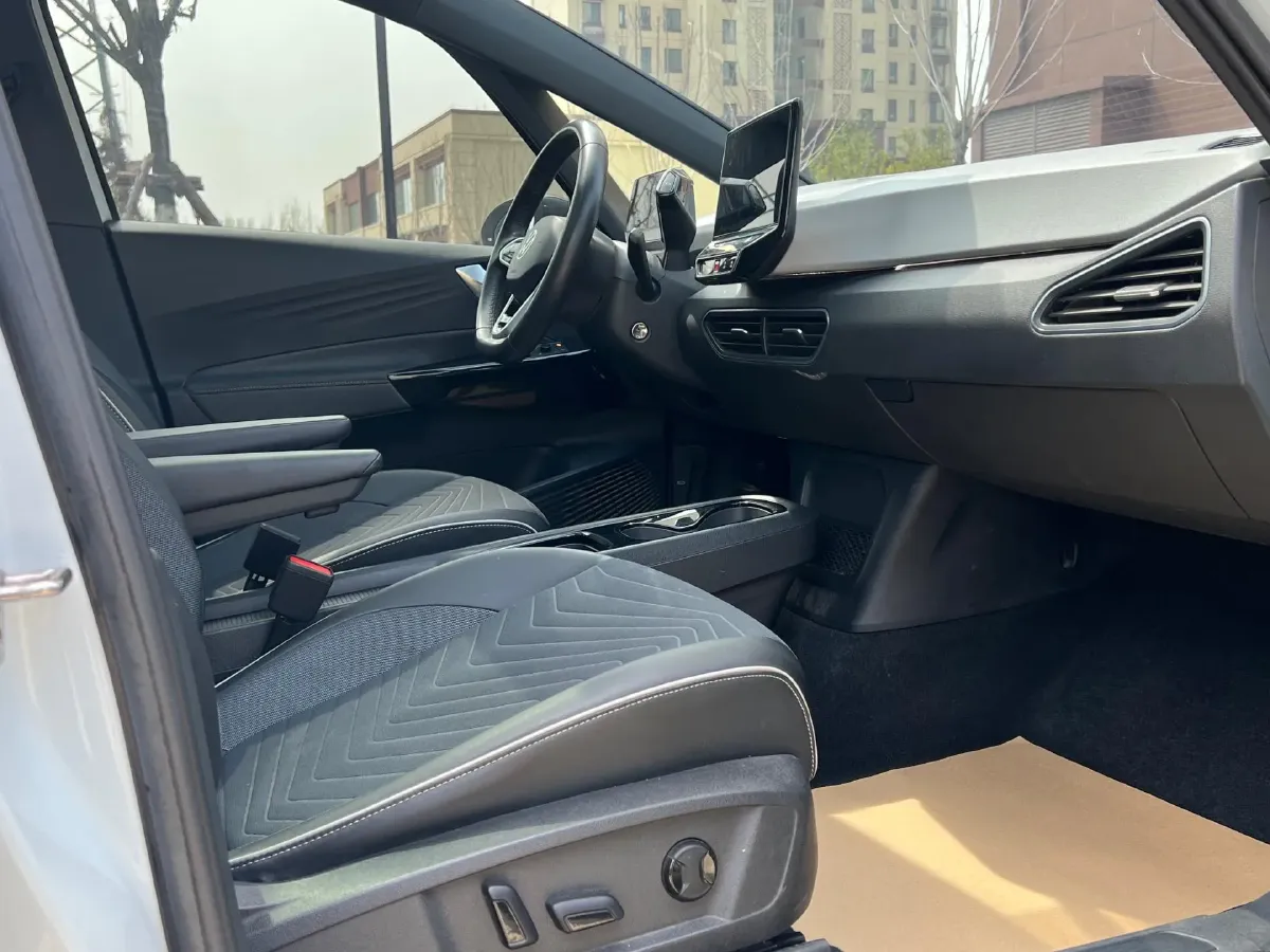 2023 Volkswagen Golf 1.4T 150HP L4 7DCT,autocango,china used car exporter,china ev exporter,chinese used car exporter,chinese used ev exporter