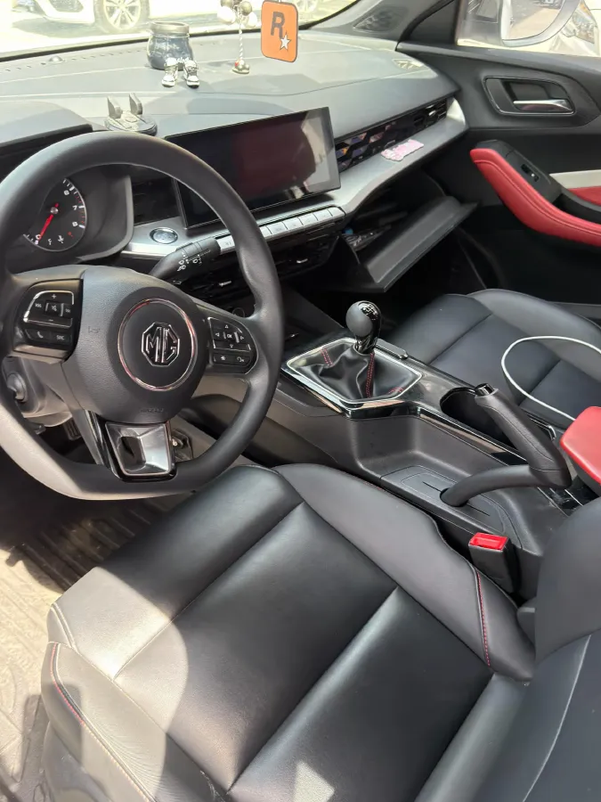 2021 MG 5 1.5L 120HP L4 5MT,autocango,china used car exporter,china ev exporter,chinese used car exporter,chinese used ev exporter