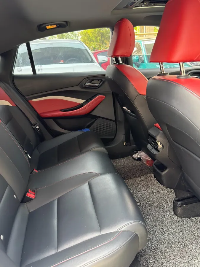 2021 MG 5 1.5L 120HP L4 5MT,autocango,china used car exporter,china ev exporter,chinese used car exporter,chinese used ev exporter