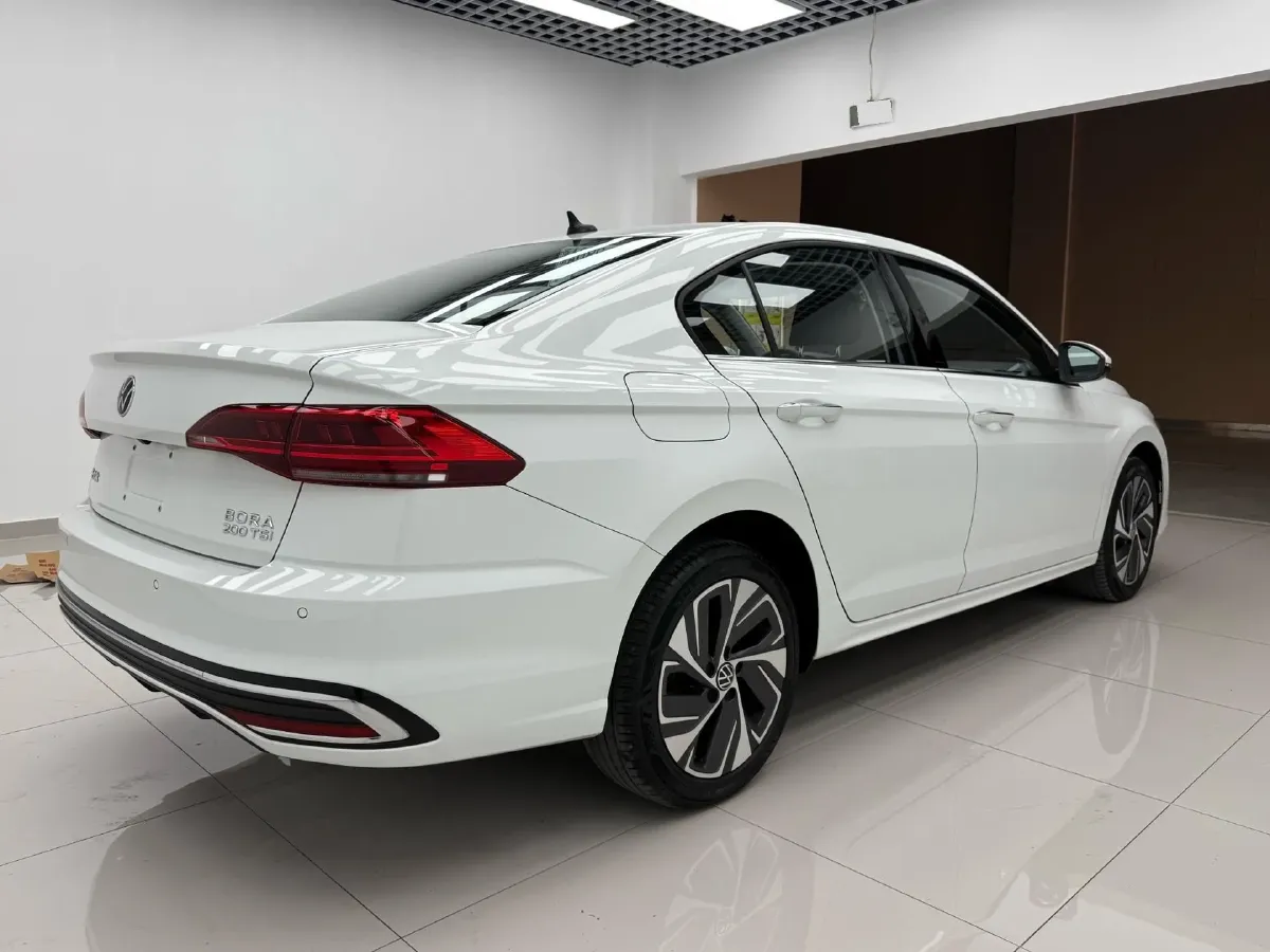 2023 Volkswagen Bora 1.2T 116HP L4 7DCT,autocango,china used car exporter,china ev exporter,chinese used car exporter,chinese used ev exporter