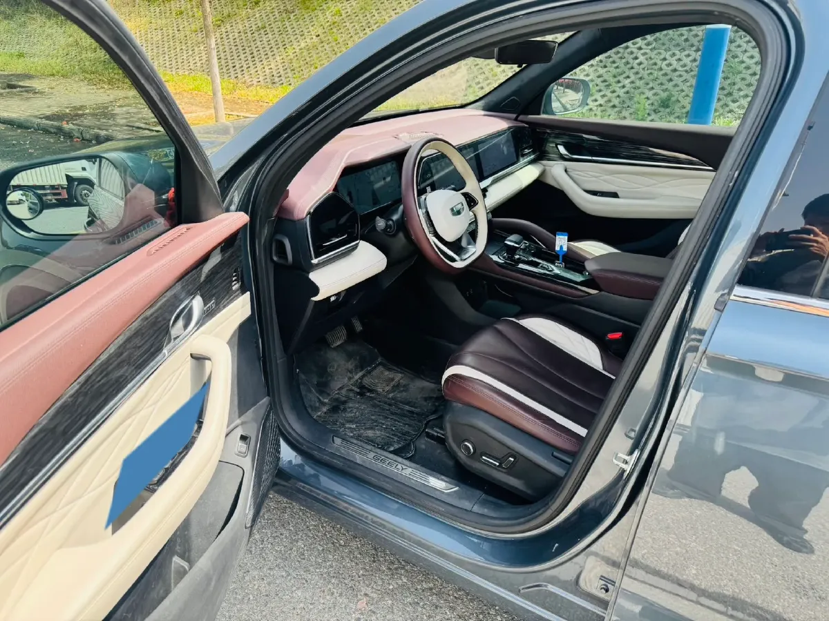 2021 Geely Monjaro 2.0T 218HP L4 7DCT,autocango,china used car exporter,china ev exporter,chinese used car exporter,chinese used ev exporter